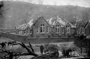 EdwardsvilleTornado_Oct1913_CouncilSchool,Edwardsville_DSC05130