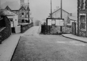 Treharris_StationApproach_small_1