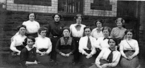 treharris_girls_school_1914.jpg_staff