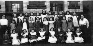 treharris_girls_school_1914.jpg_standard_1