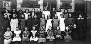 treharris_girls_school_1914.jpg_standard_3b